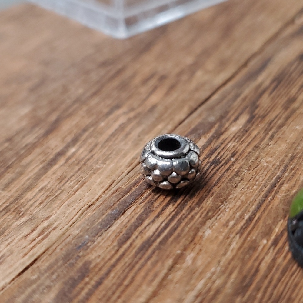 P204 scale‎ mermaid charm